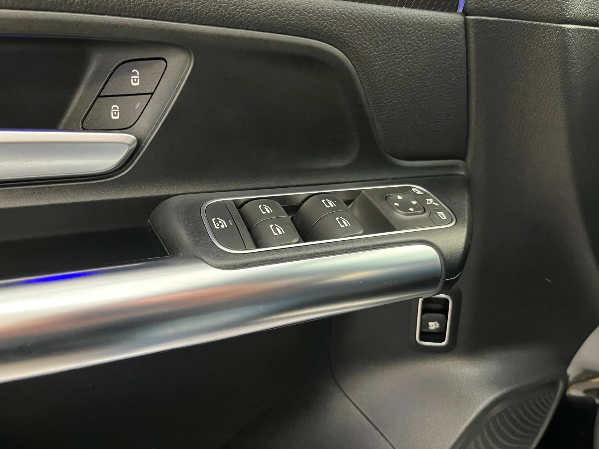 Mercedes-Benz EQA 250 Progressive 14