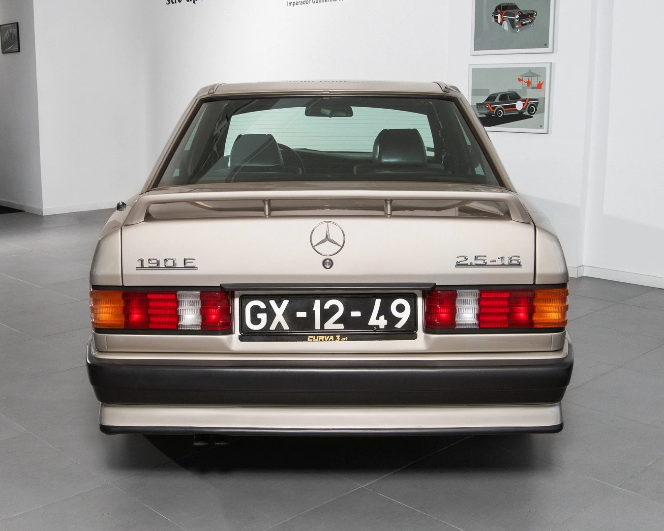 Mercedes-Benz 190 E 2.5-16v 3