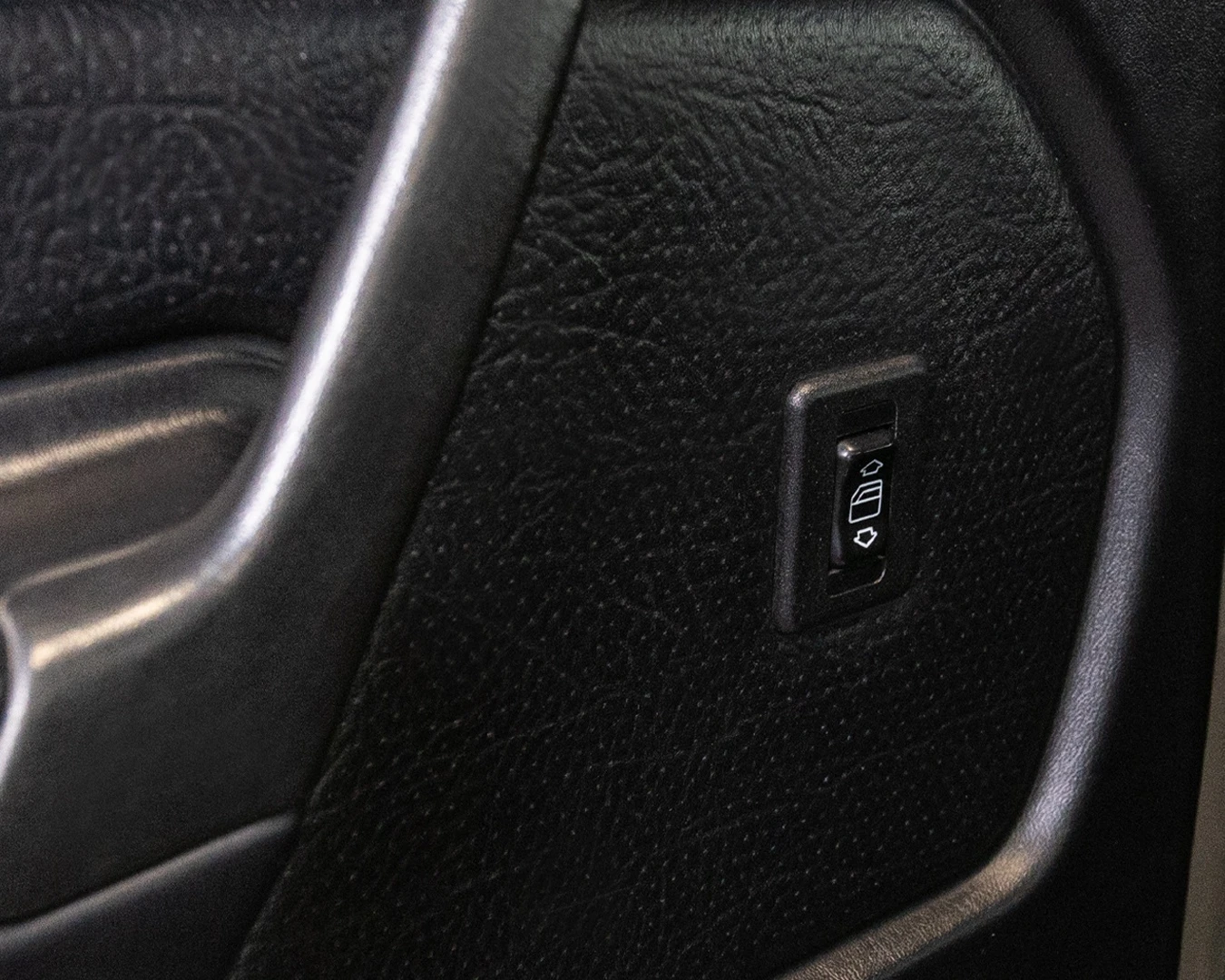 Mercedes-Benz 190 E 2.5-16v 16