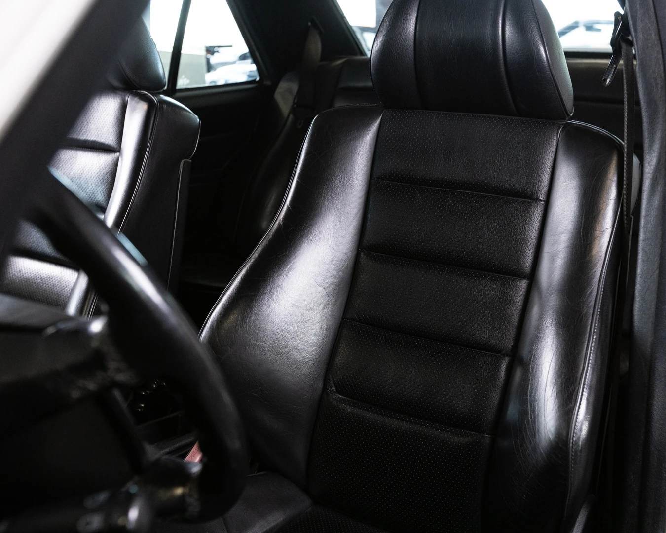 Mercedes-Benz 190 E 2.5-16v 15