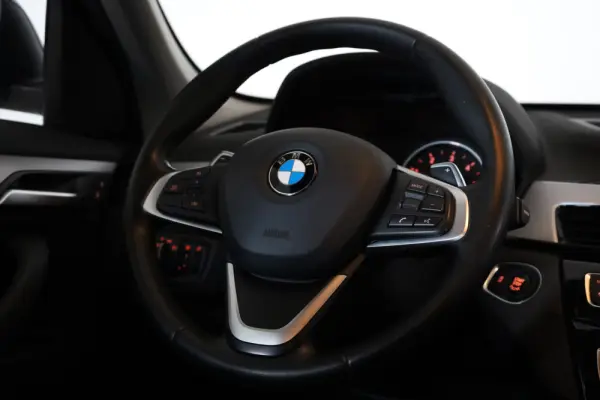 BMW X1 18 d sDrive Auto Advantage 22