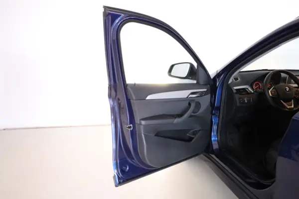 BMW X1 18 d sDrive Auto Advantage 25