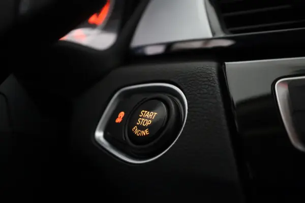 BMW X1 18 d sDrive Auto Advantage 42