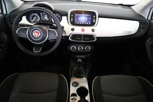 Fiat 500X 1.3 MJ City Cross 5