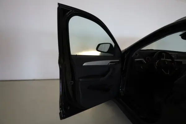 BMW X1 16 d sDrive Advantage Auto 15