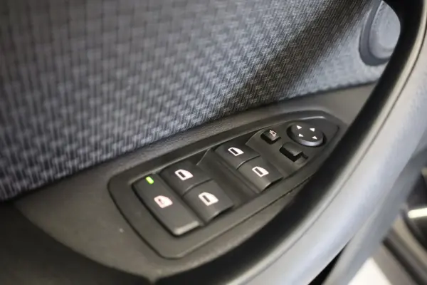 BMW X1 16 d sDrive Advantage Auto 45