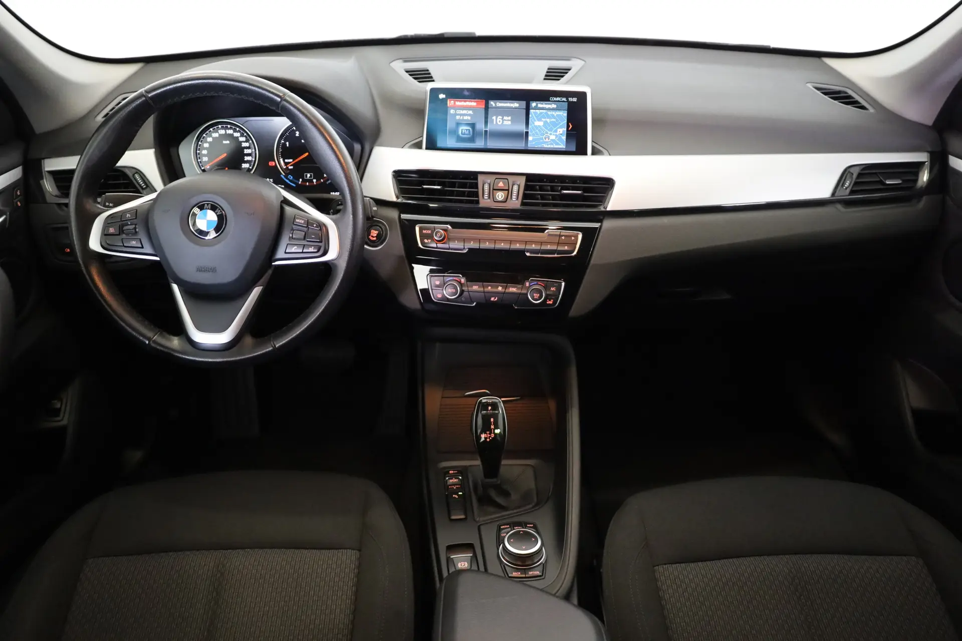 BMW X1 16 d sDrive Advantage Auto 5