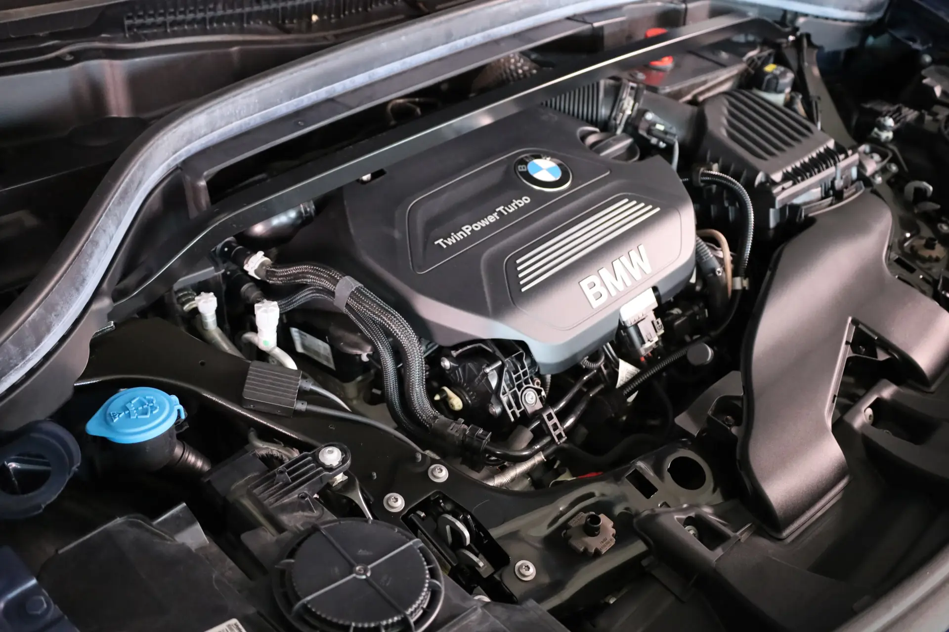 BMW X1 18 d sDrive Auto Advantage 7