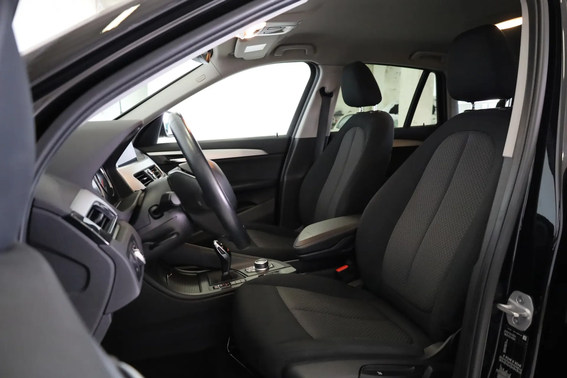 BMW X1 16 d sDrive Advantage Auto 25