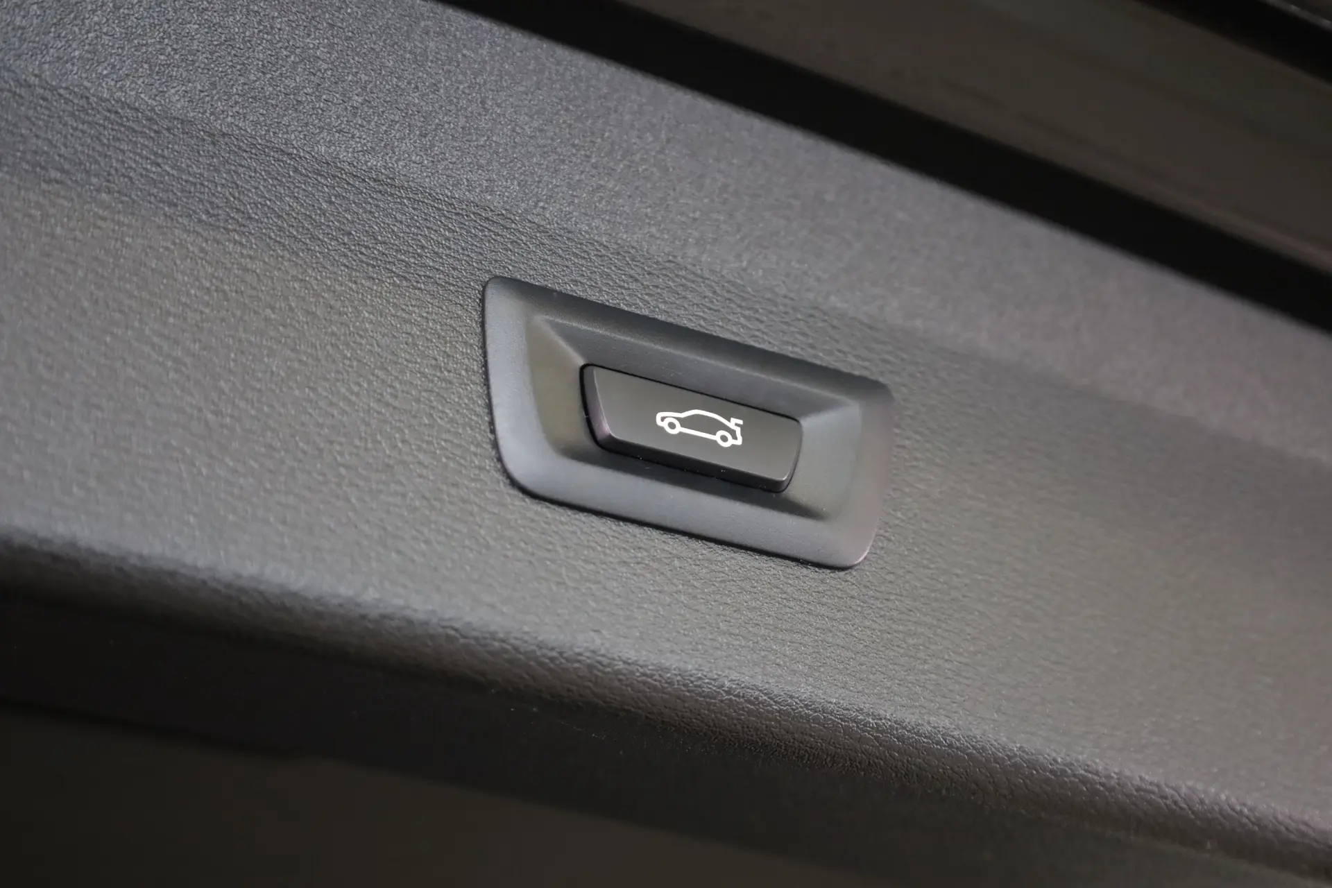 BMW X1 16 d sDrive Advantage Auto 18