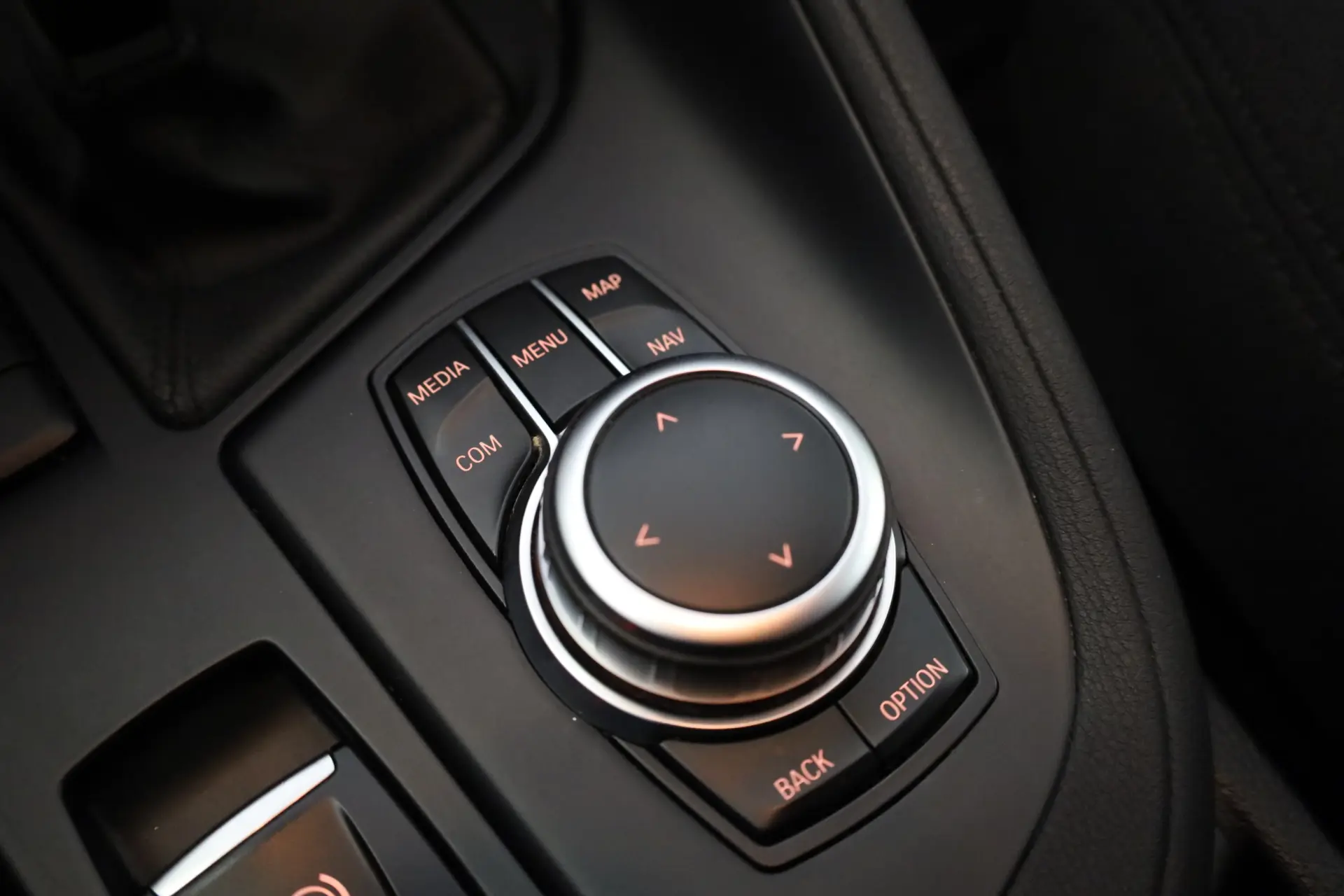 BMW X1 16 d sDrive Advantage Auto 46