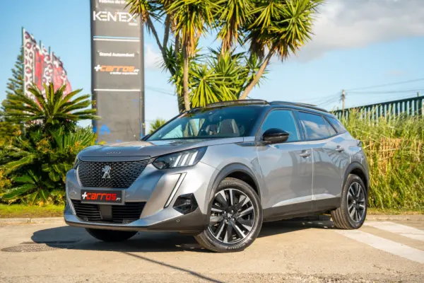 Peugeot e-2008 50 kWh GT 1