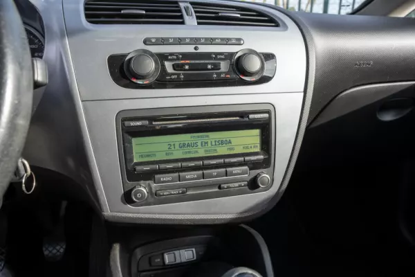 SEAT Leon 1.6 TDI Style Ecomotive 11