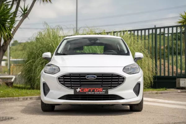 Ford Fiesta 1.0 EcoBoost MHEV Vignale 2