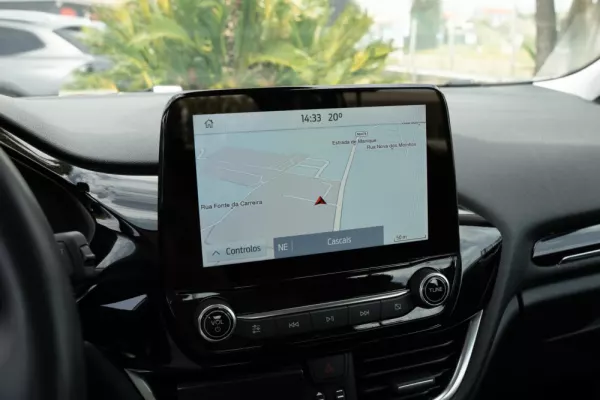 Ford Fiesta 1.0 EcoBoost MHEV Vignale 10