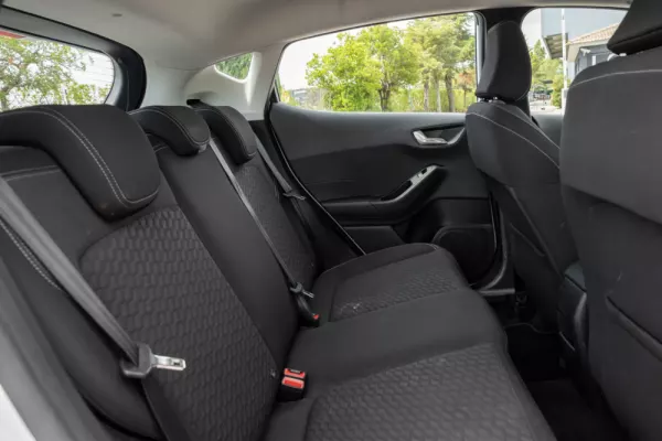 Ford Fiesta 1.0 EcoBoost MHEV Vignale 14