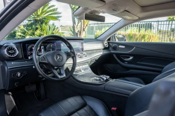 Mercedes-Benz E 220 d AMG Line Aut. 7