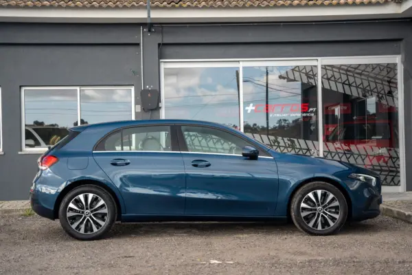 Mercedes-Benz A 250 e Style Plus 4