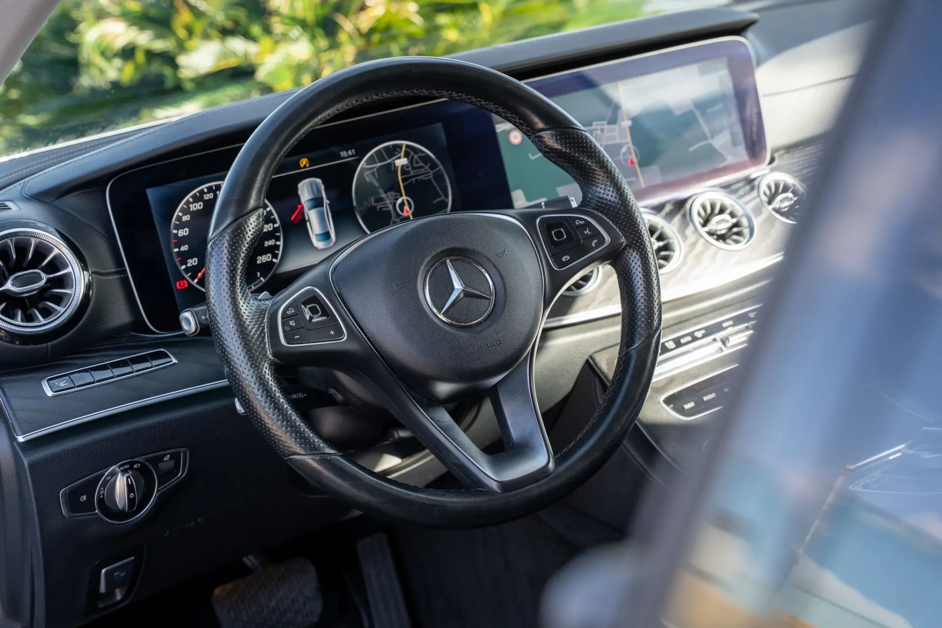 Mercedes-Benz E 220 d AMG Line Aut. 8
