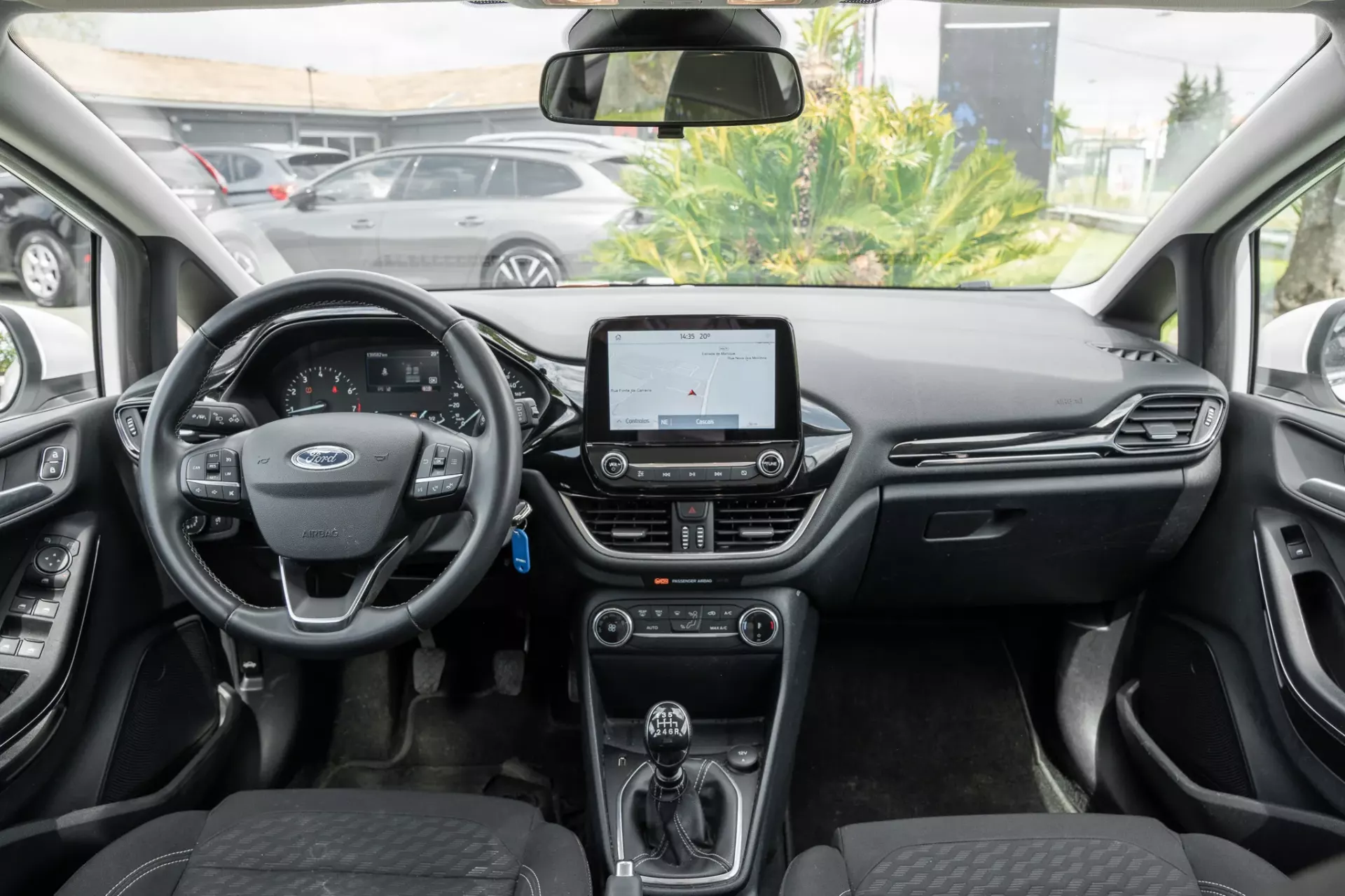 Ford Fiesta 1.0 EcoBoost MHEV Vignale 6