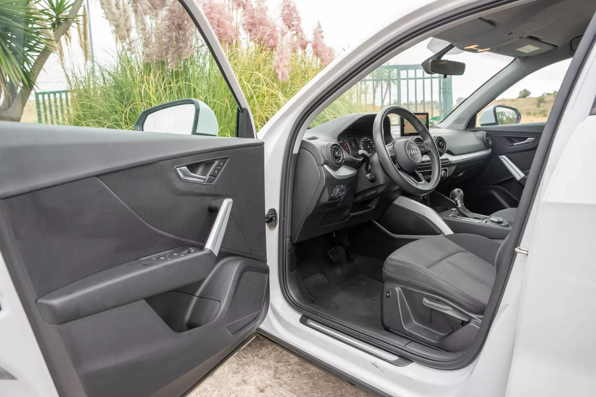 Audi Q2 30 TFSI Design S tronic 17