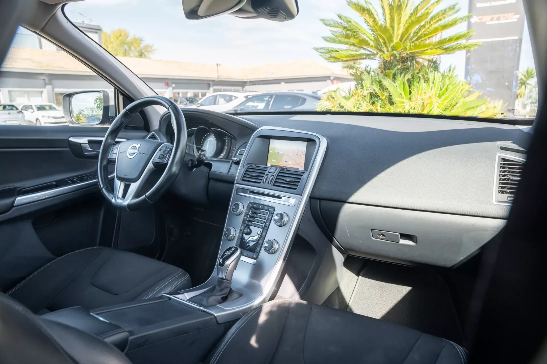 Volvo XC 60 2.0 D3 Summum Geartronic 16