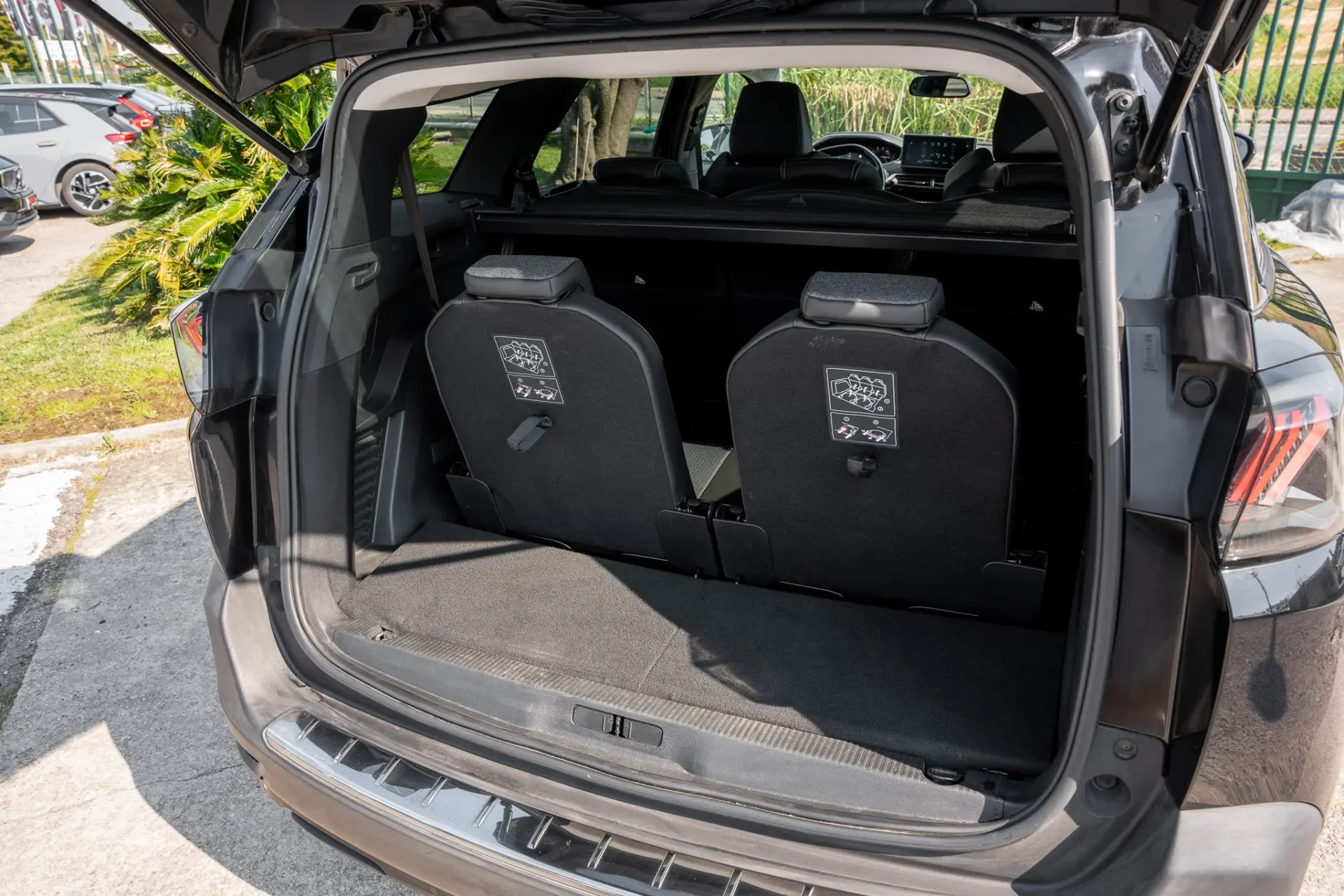 Peugeot 5008 1.5 BlueHDi Allure EAT8 15