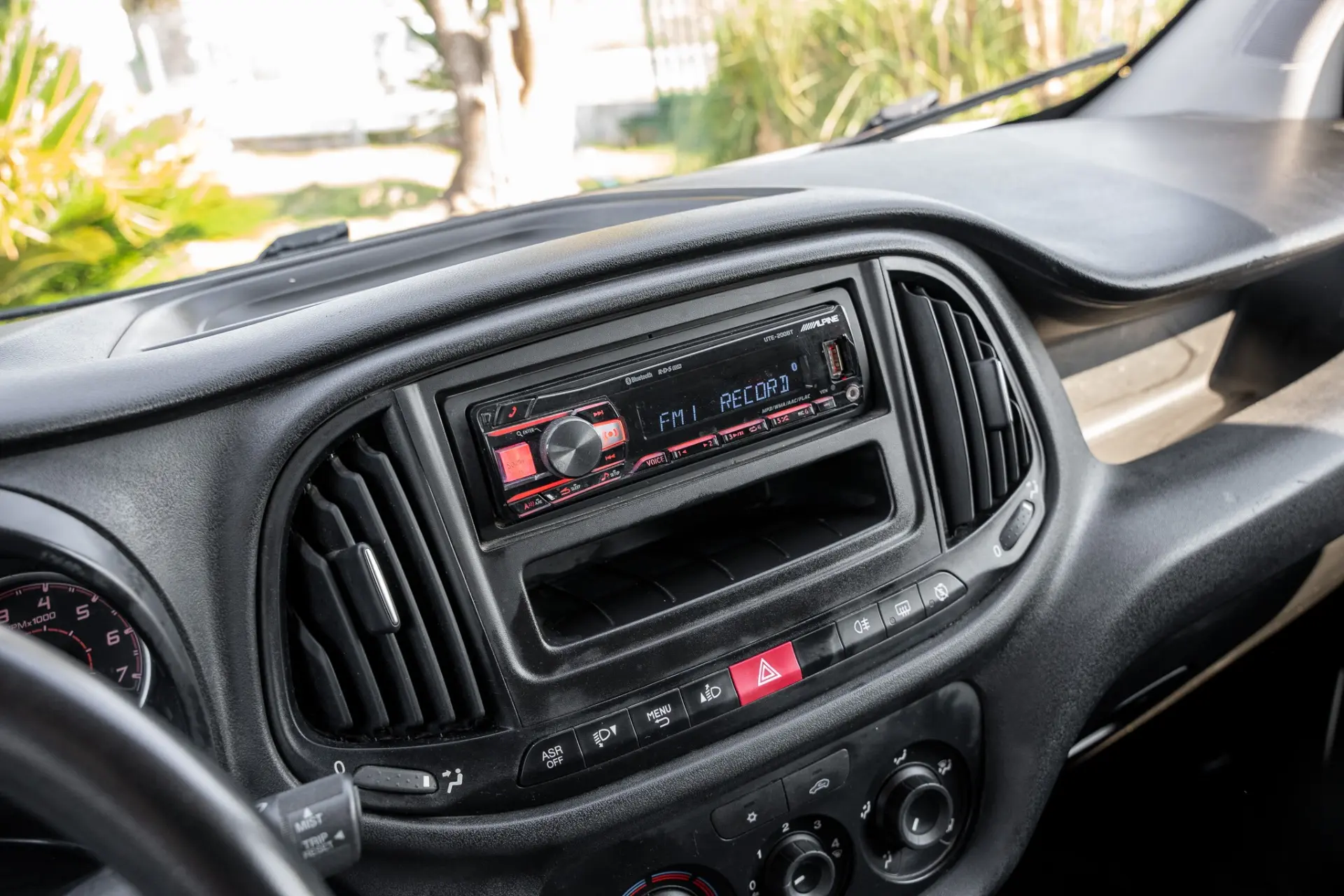 Fiat Doblo 1.3 Multijet 9