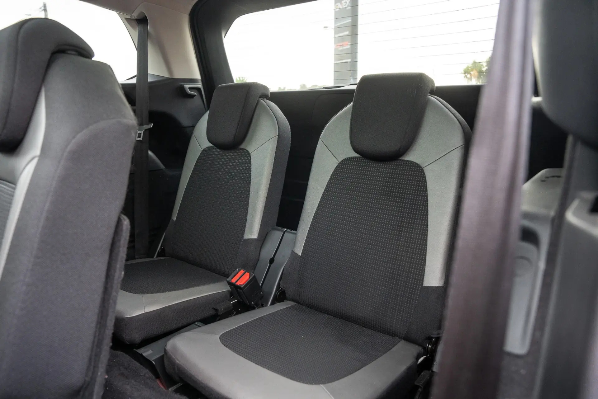 Citroën Grand C4 Spacetourer 1.5 BlueHDi Shine EAT8 22