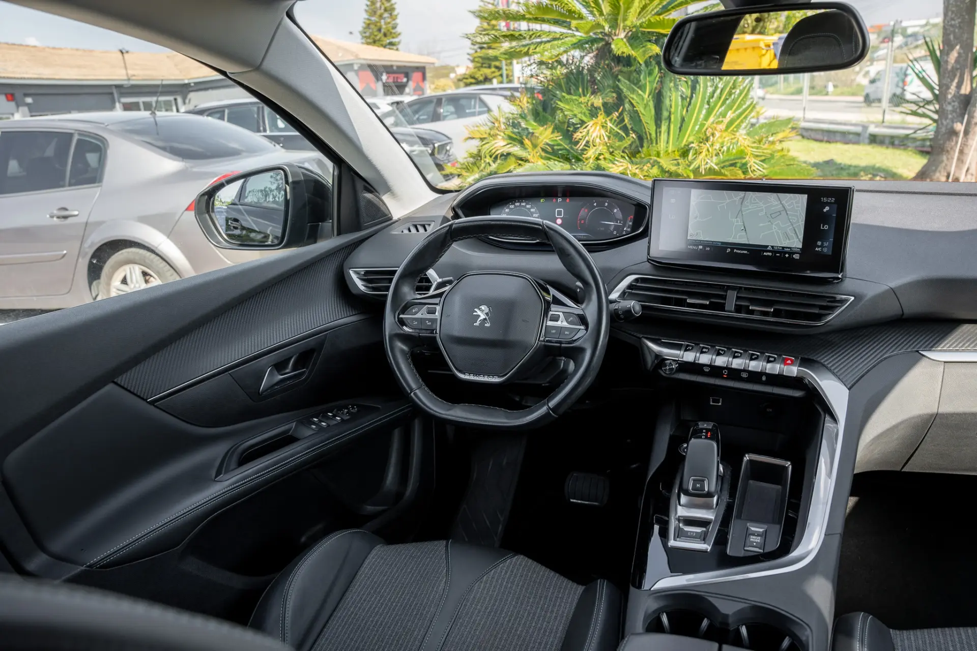 Peugeot 5008 1.5 BlueHDi Allure EAT8 7