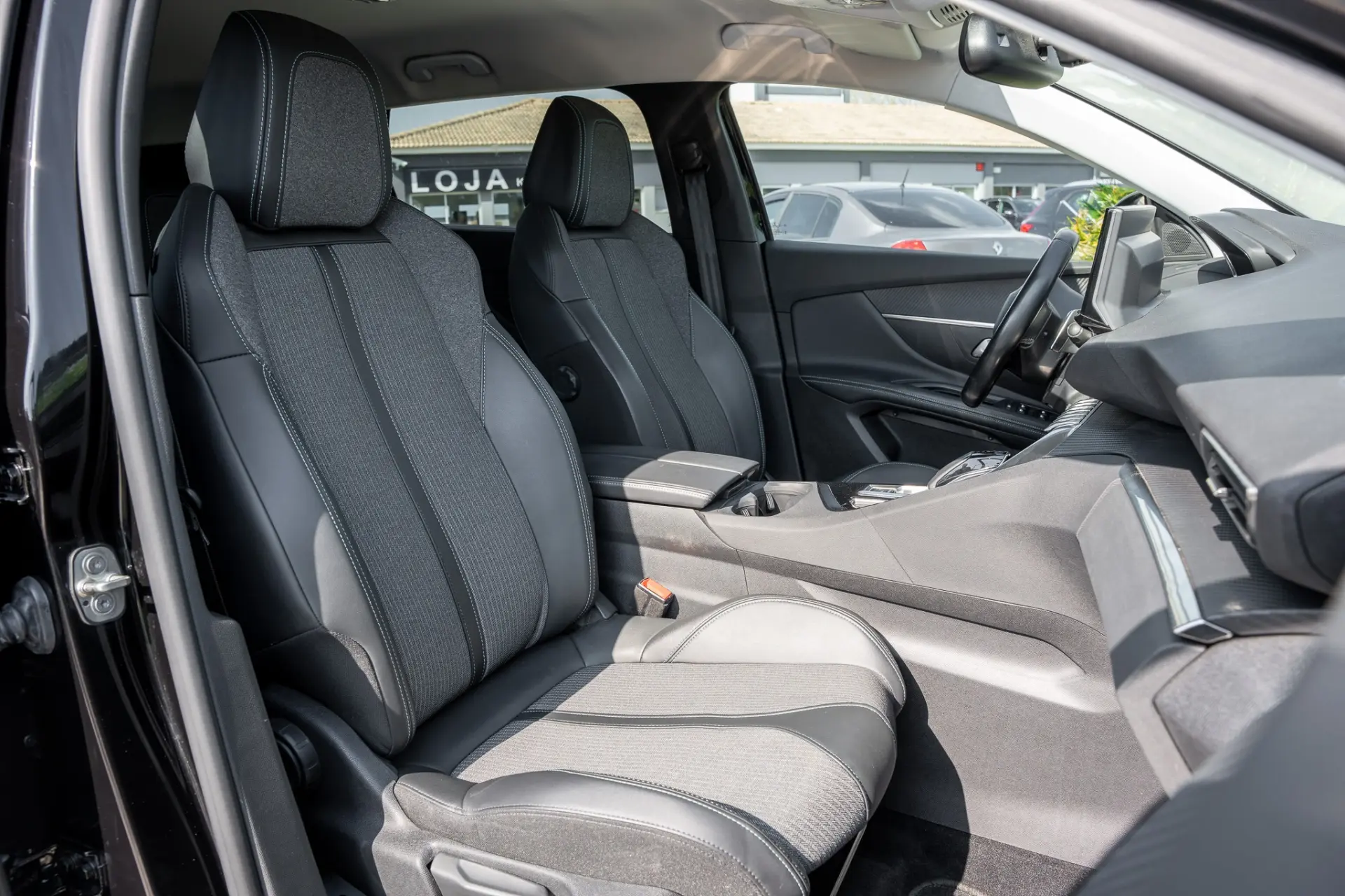 Peugeot 5008 1.5 BlueHDi Allure EAT8 12