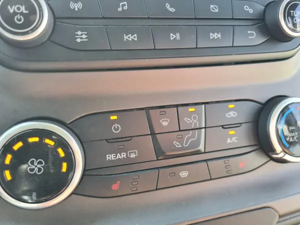 Ford Transit Custom 270L1 2.0 TDCi H1-Tecto Trend 13