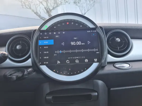 MINI 3 Portas One Nardo Grey 5