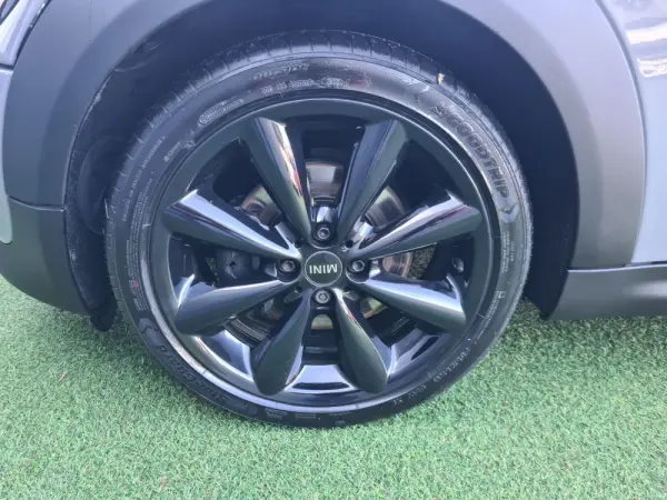 MINI 3 Portas One Nardo Grey 7