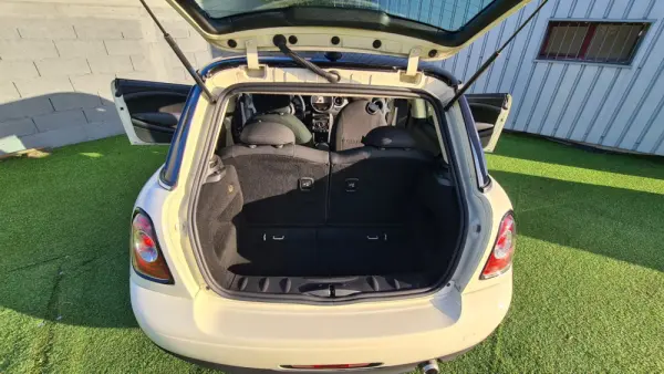 MINI 3 Portas One D 13