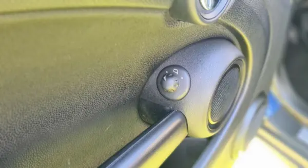 MINI 3 Portas One D 1.6 12