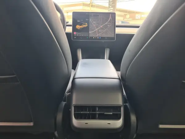 Tesla Model 3 Standard Range Plus RWD 9