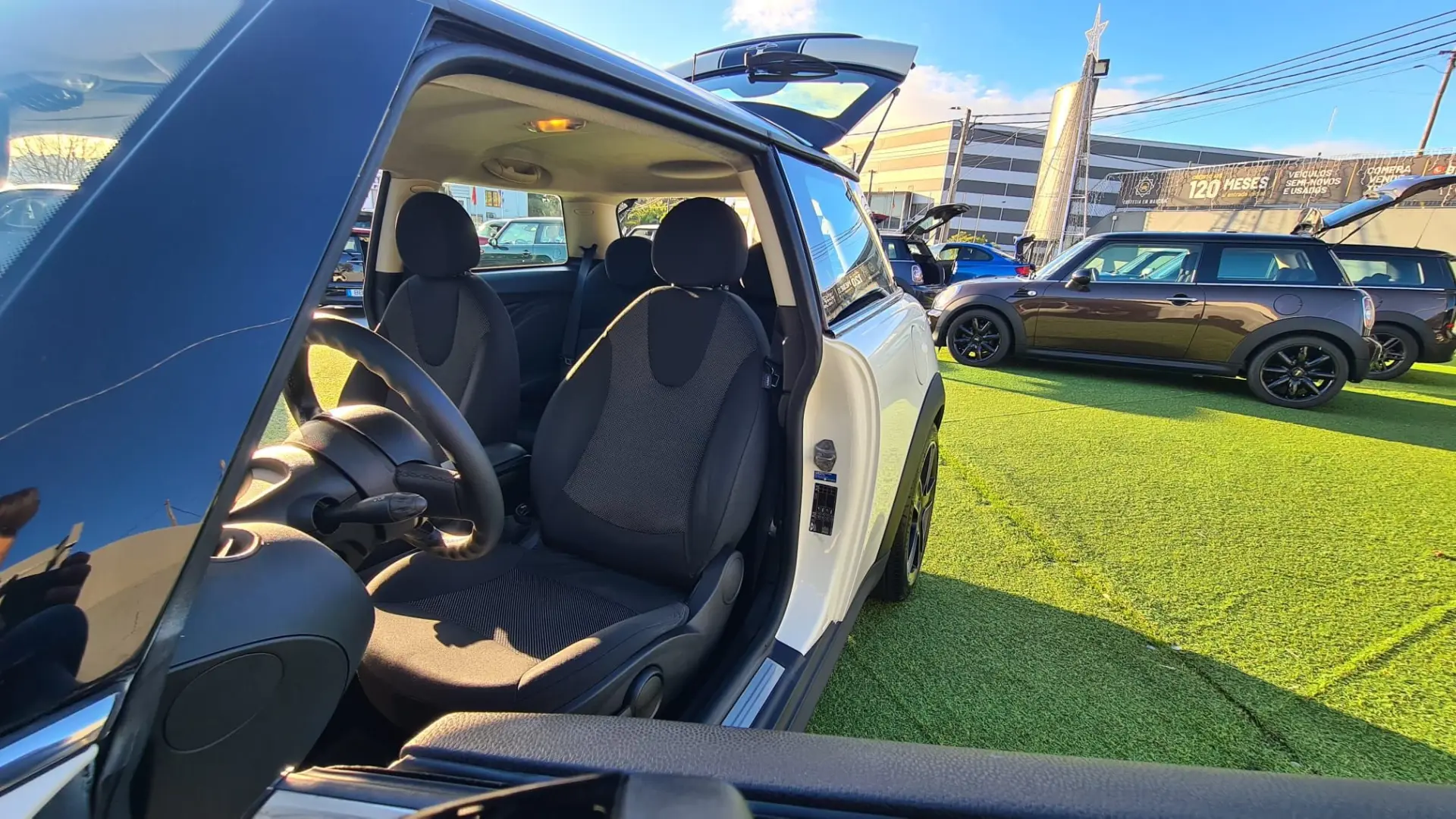 MINI 3 Portas One D 9