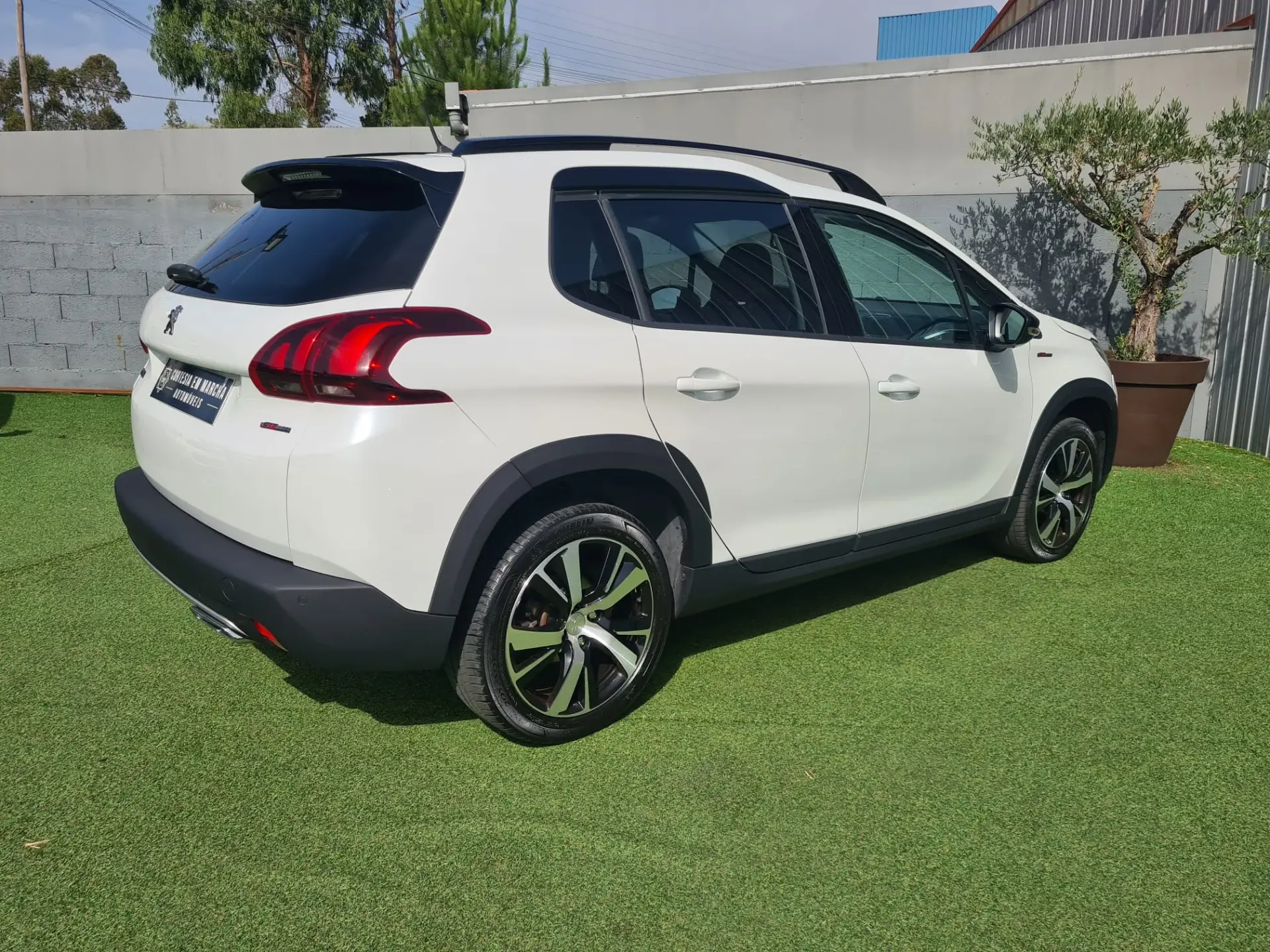 Peugeot 2008 1.2 PureTech GT Line 3