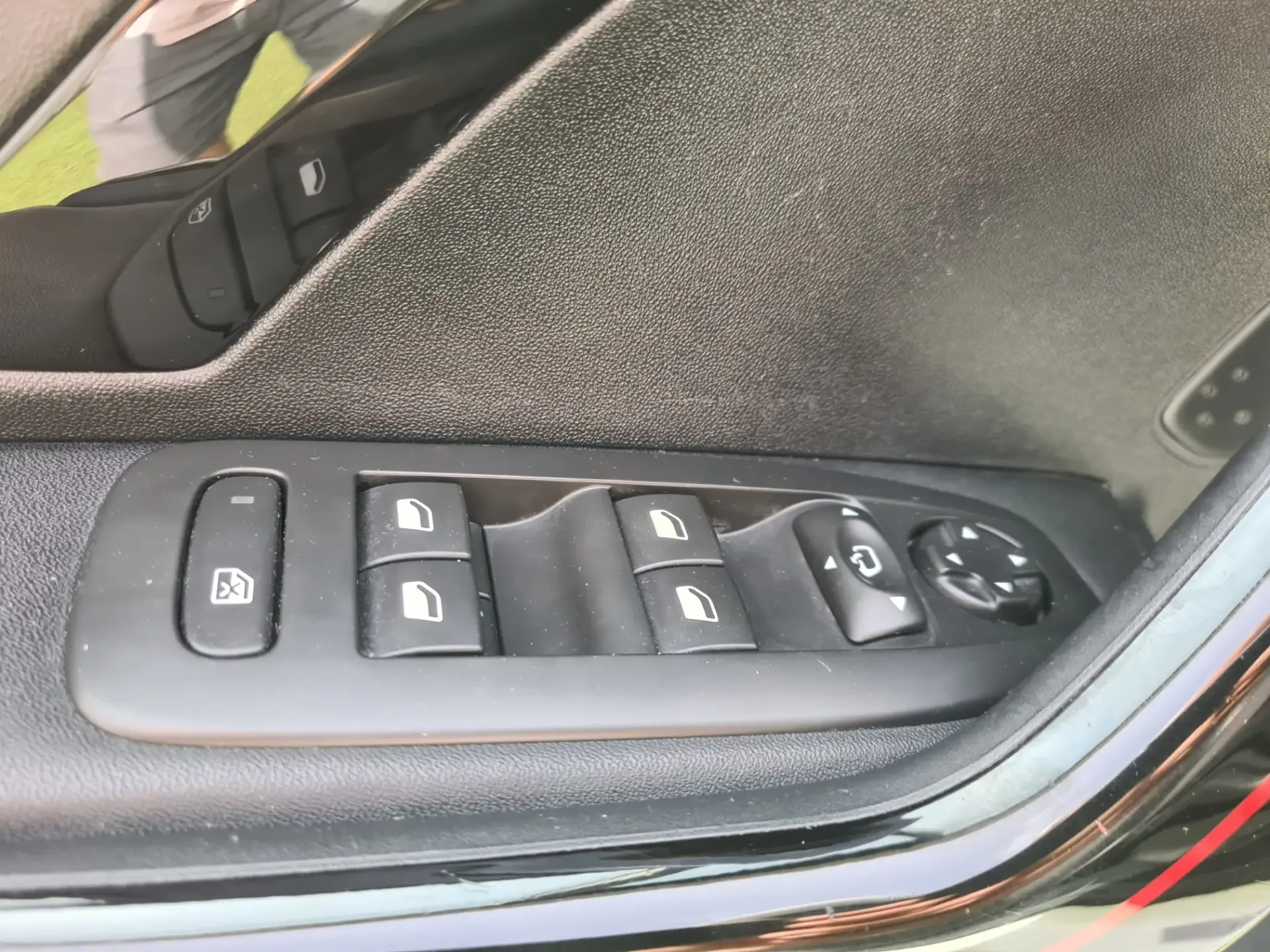 Peugeot 2008 1.2 PureTech GT Line 9