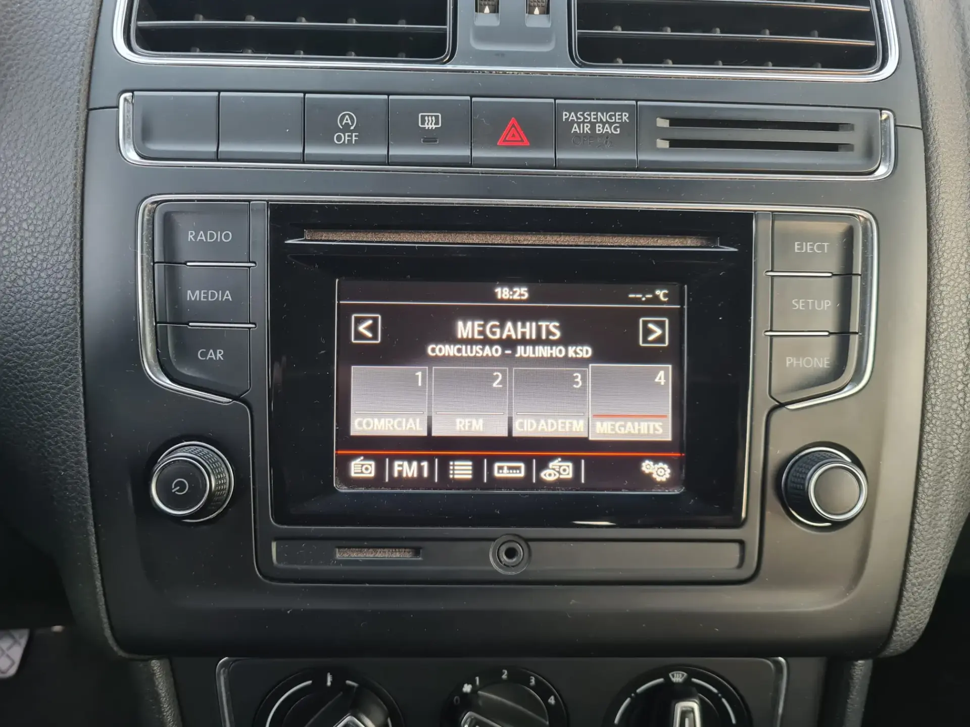 Volkswagen Polo 1.0 Confortline 7