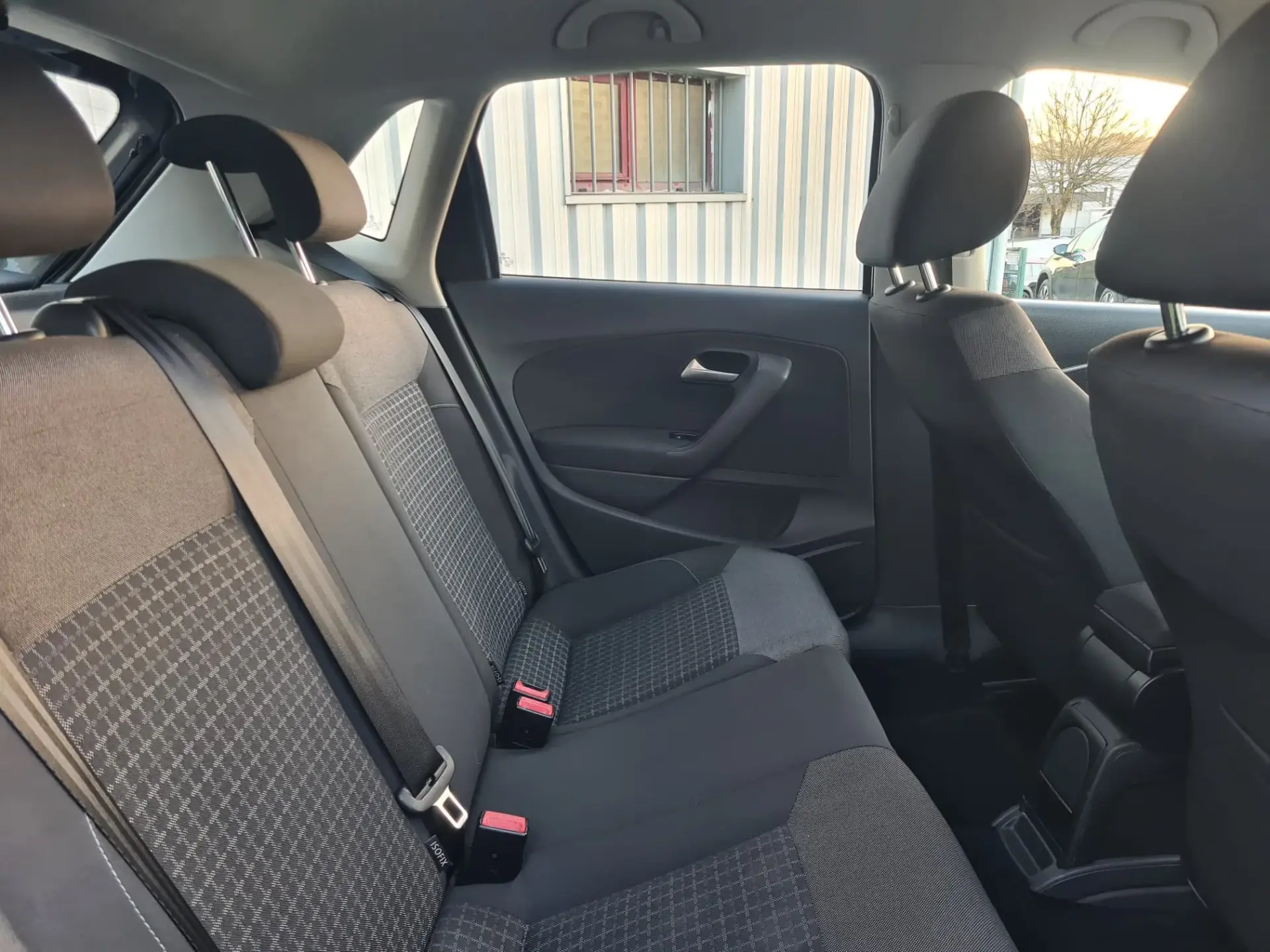 Volkswagen Polo 1.0 Confortline 9