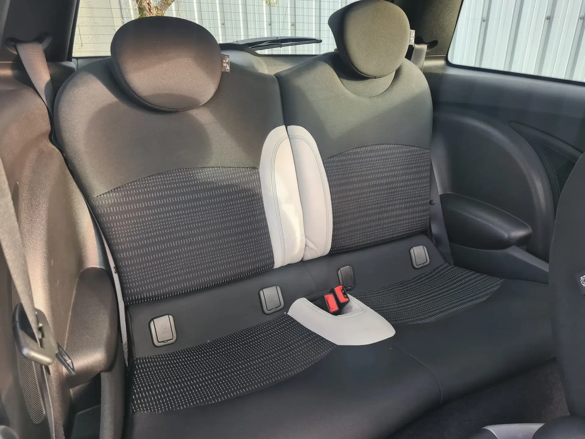 MINI 3 Portas Cooper 50 CAMDEN 6