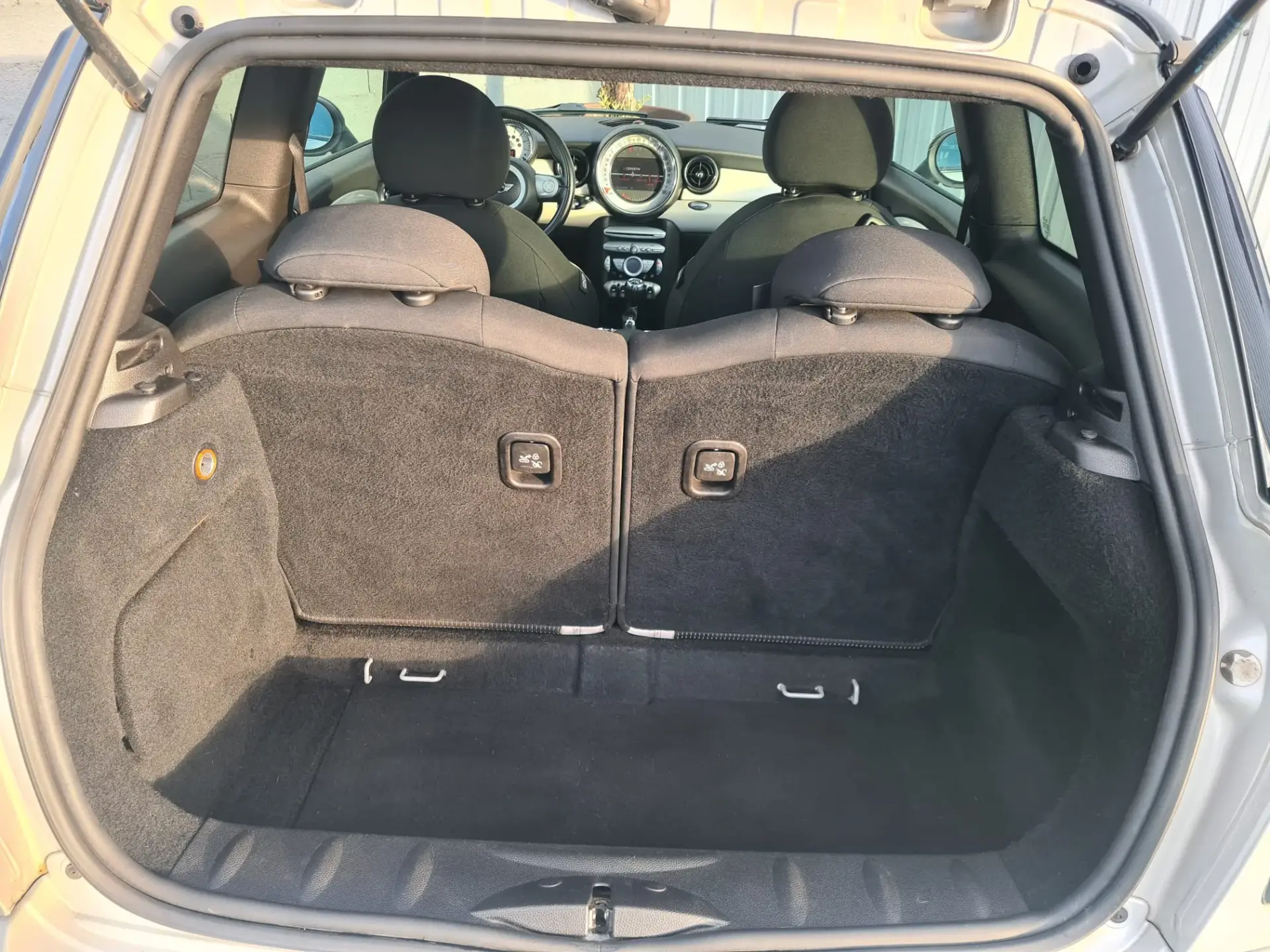 MINI 3 Portas Cooper 50 CAMDEN 12