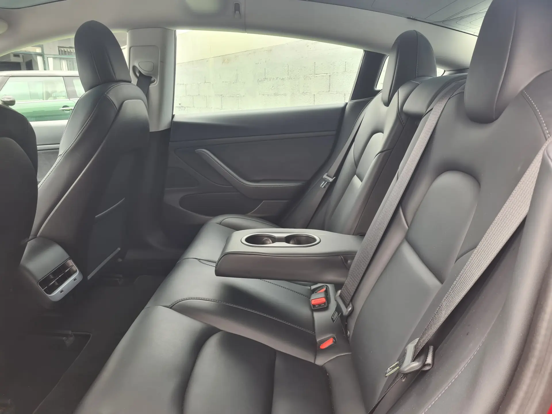 Tesla Model 3 Standard Range Plus RWD 7