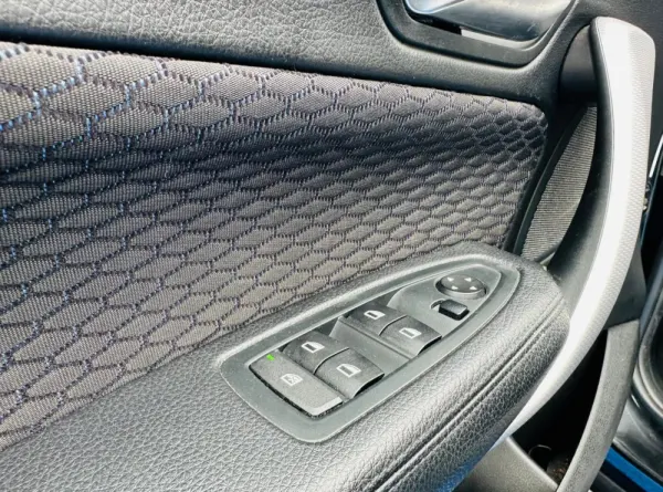 BMW 125 dA Pack M 25