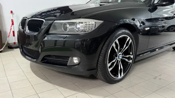 BMW 318 d Touring 19
