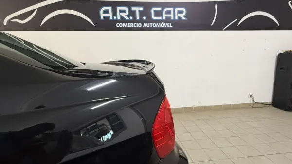 BMW 318 d Touring 14