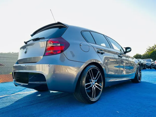 BMW 120 120d pack m 3