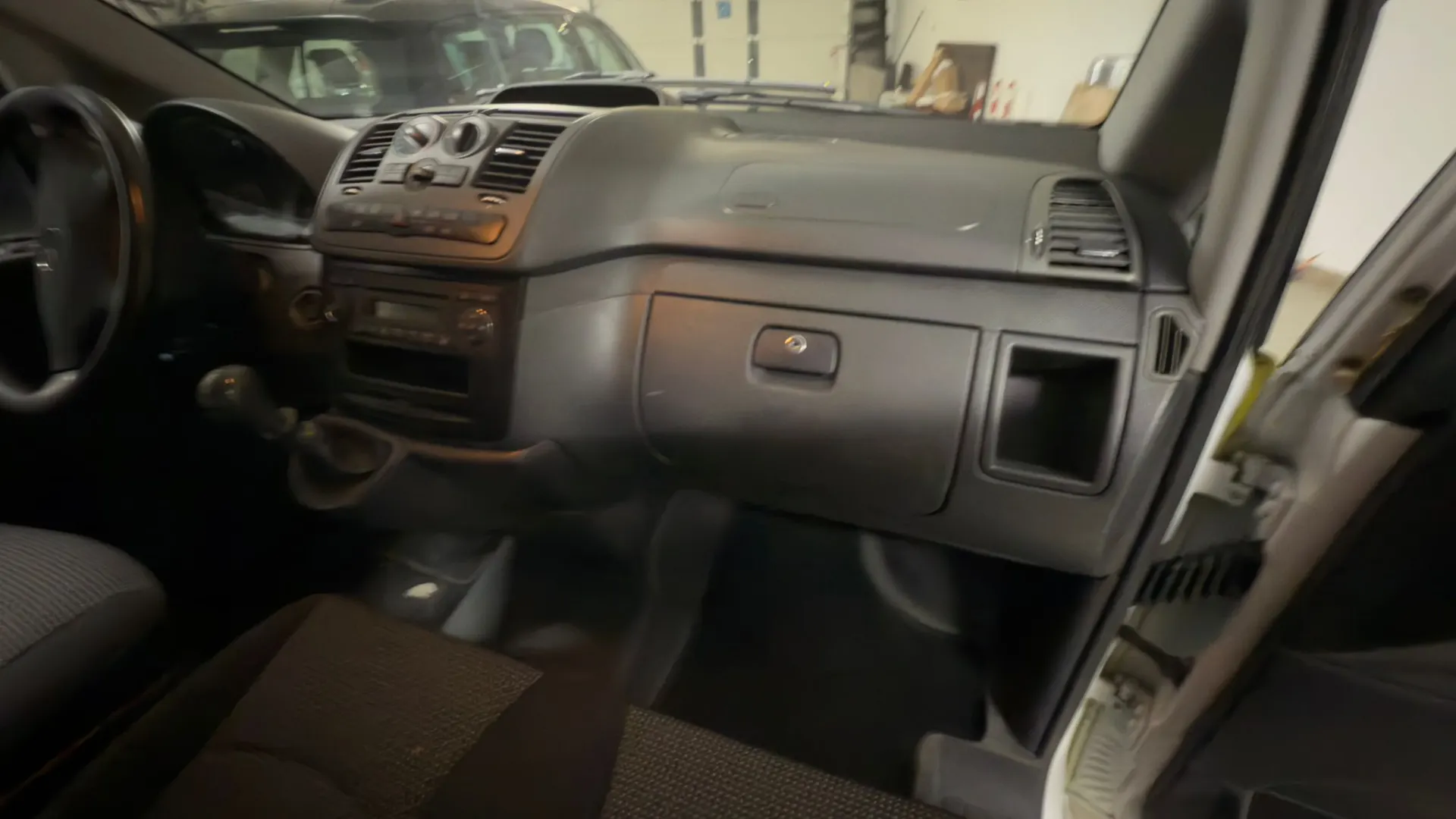 Mercedes-Benz Vito 113 cdi 17